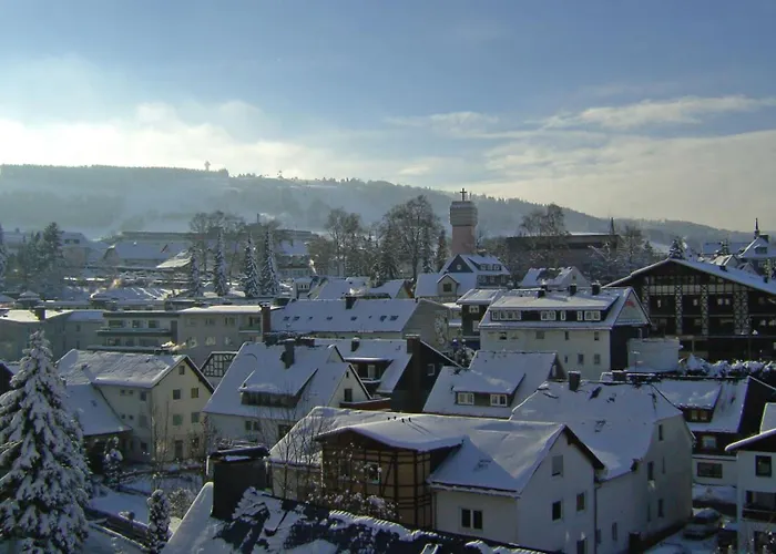 Am Iberg 20, * Willingen (Upland)